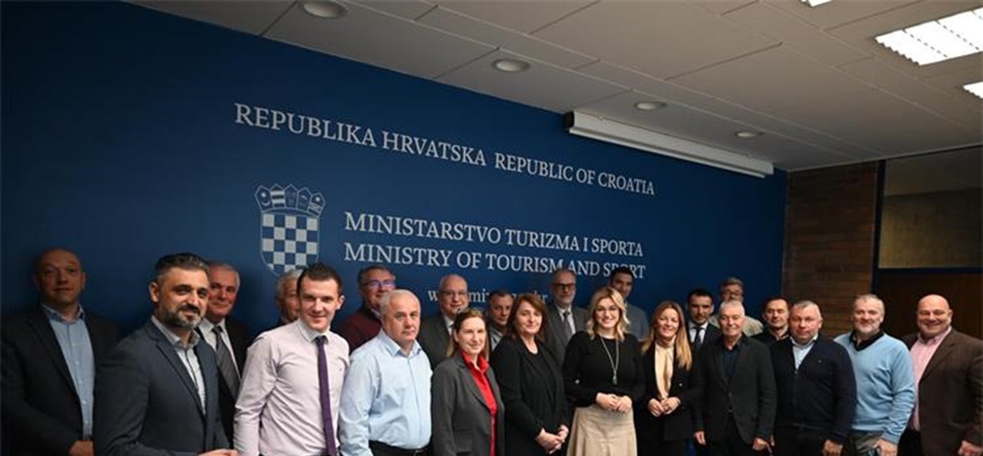 Brnjac uručila ugovore od četiri milijuna eura za sport djece i mladih